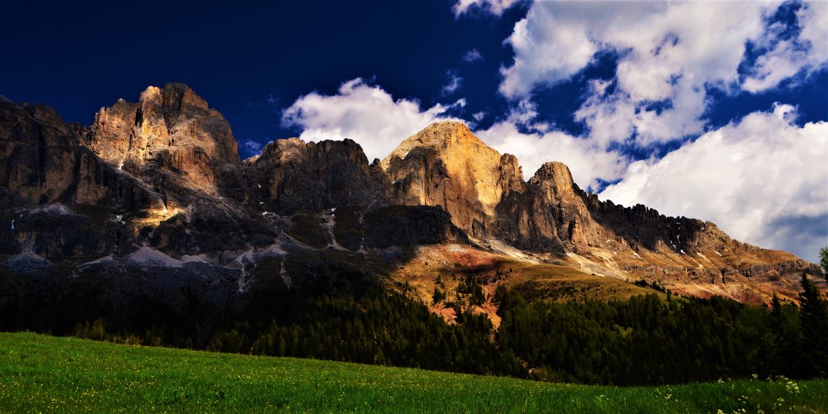 Photo POSTcard: Italy’s Majestic Dolomites