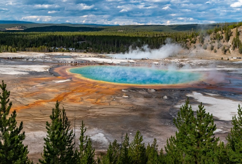 Tips for Planning a Trip to Yellowstone - Quiltripping