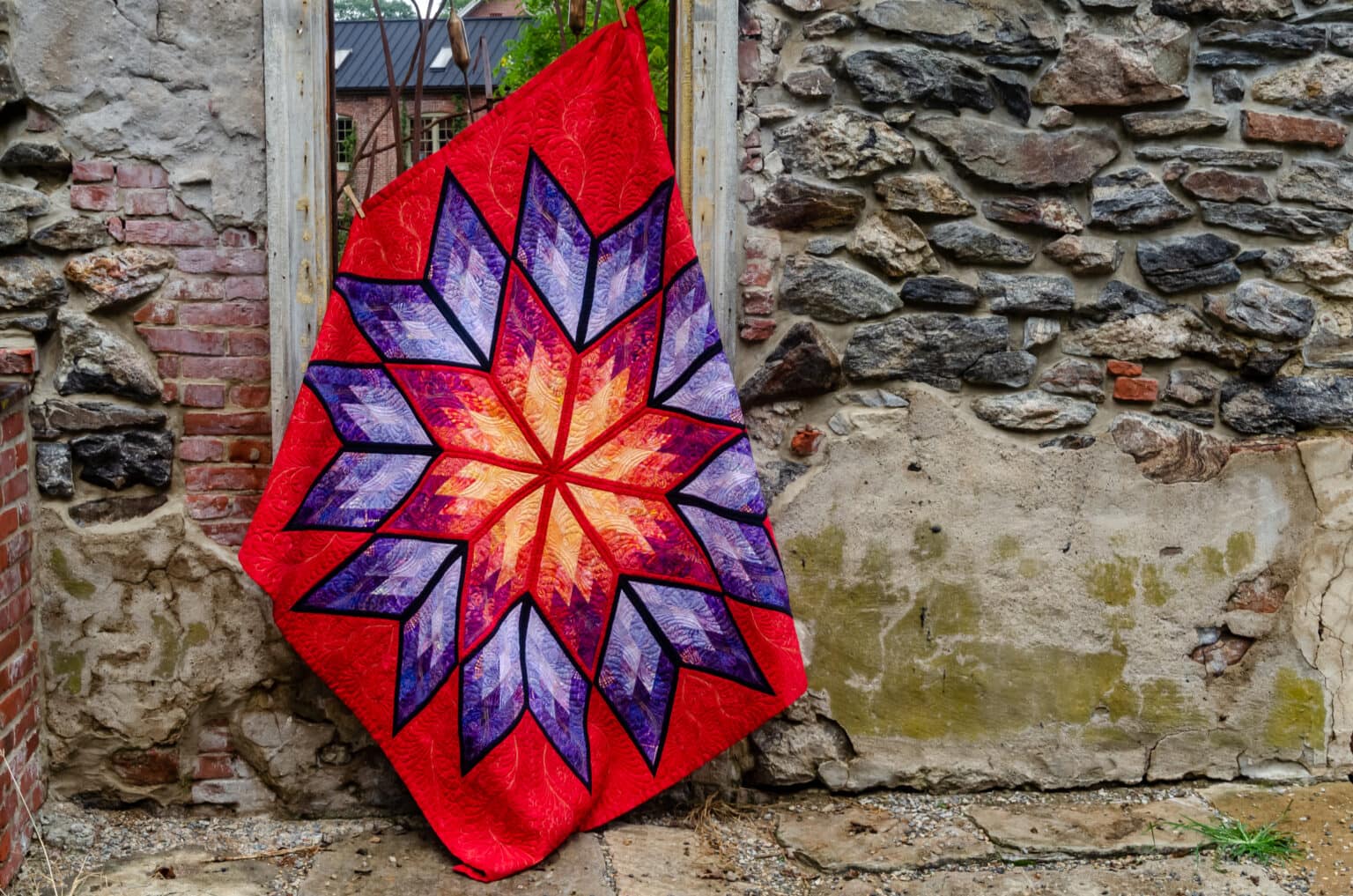 My "Hot Prismatic Star" Quilt Quiltripping