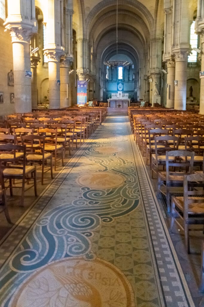 Inside Eglise Saint- Etienne de Briare