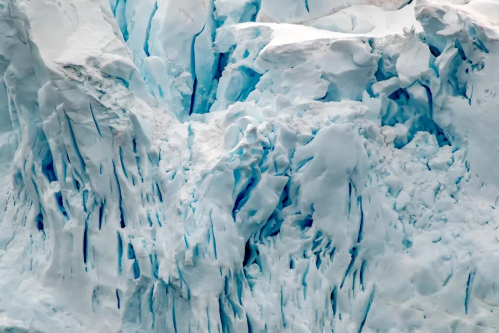 Details of a glacier in the Neumayer Channel