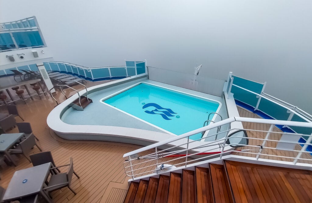 The Wakeview Pool on the Discovery Princess