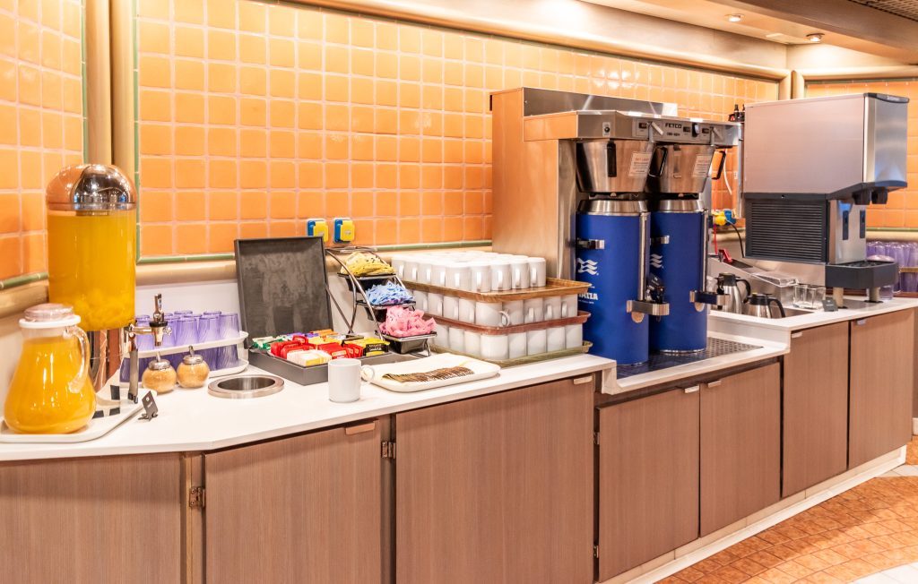 Drinks station in the Horizon Court