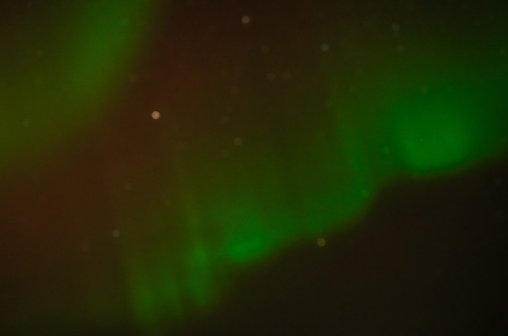 Northern lights with a hint of red