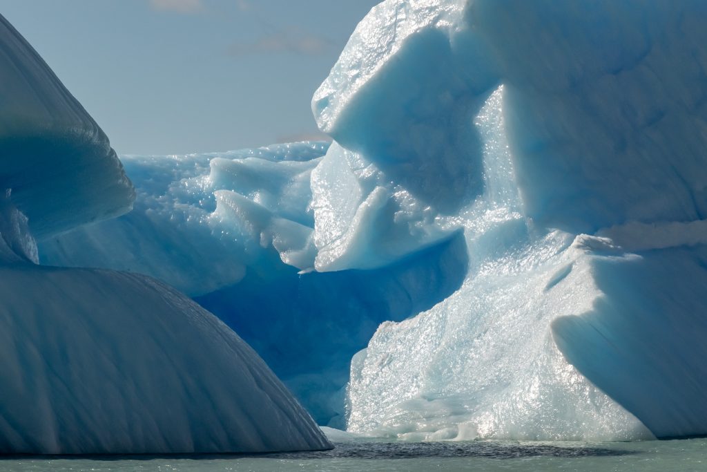 Another close-up view into the glacier