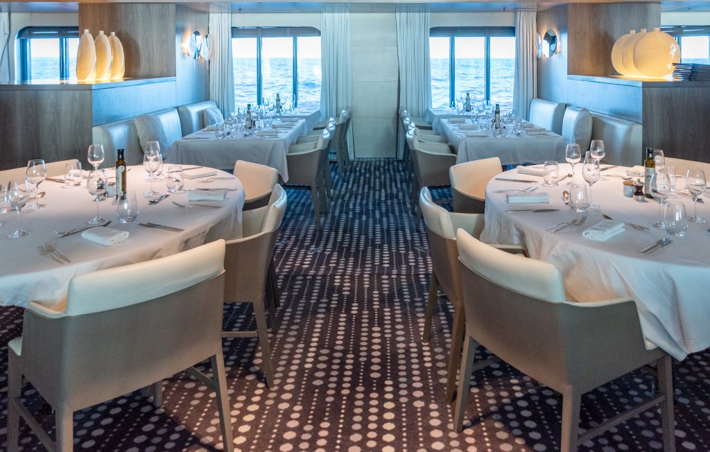 Restaurant Le Coromandel on the L'Austral