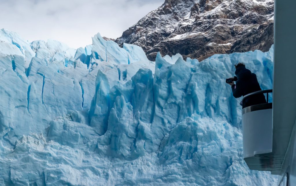 Getting the perfect photo of the glacier