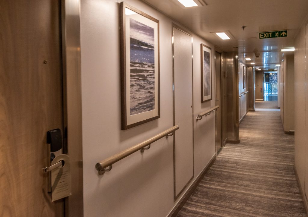 Deck hallways on the L"Austral