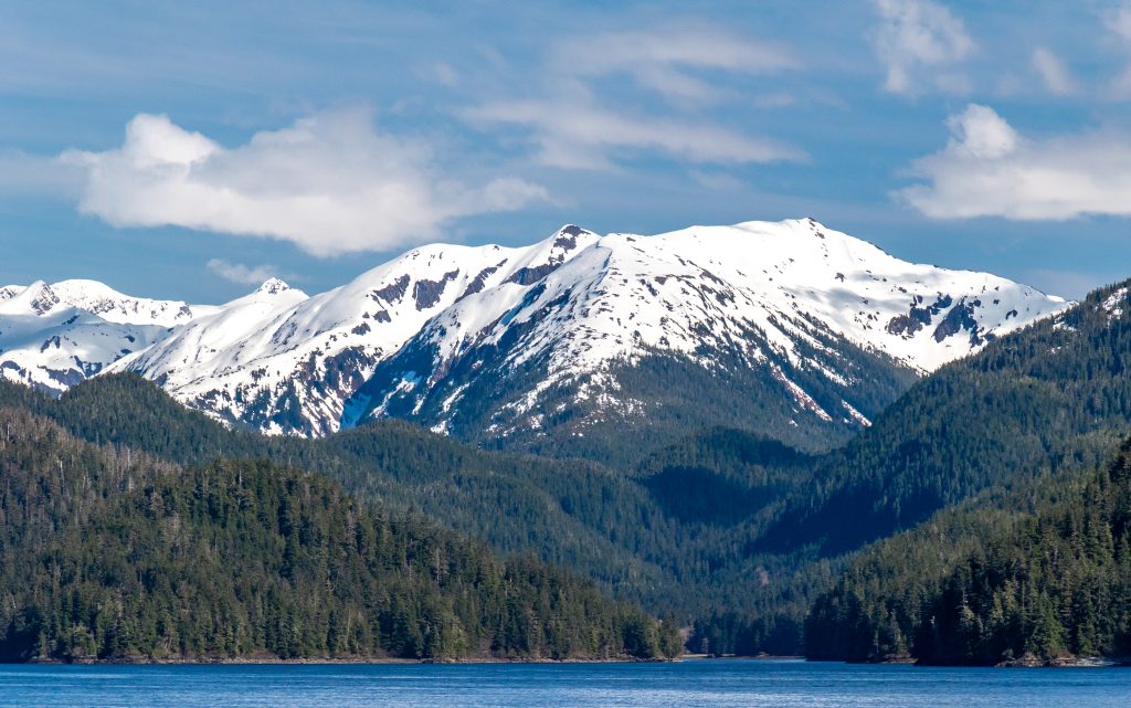 The volcanic mountainscape around Sitca