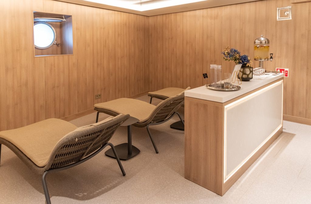 relaxation area in the spa