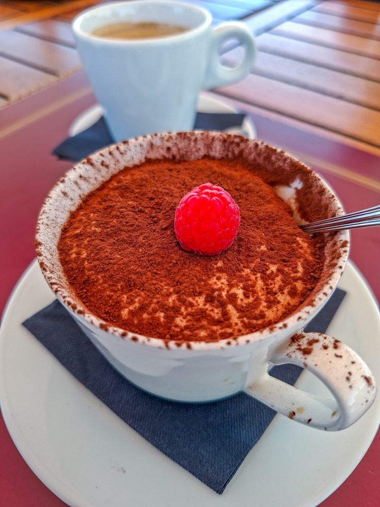 Banana tiramisu