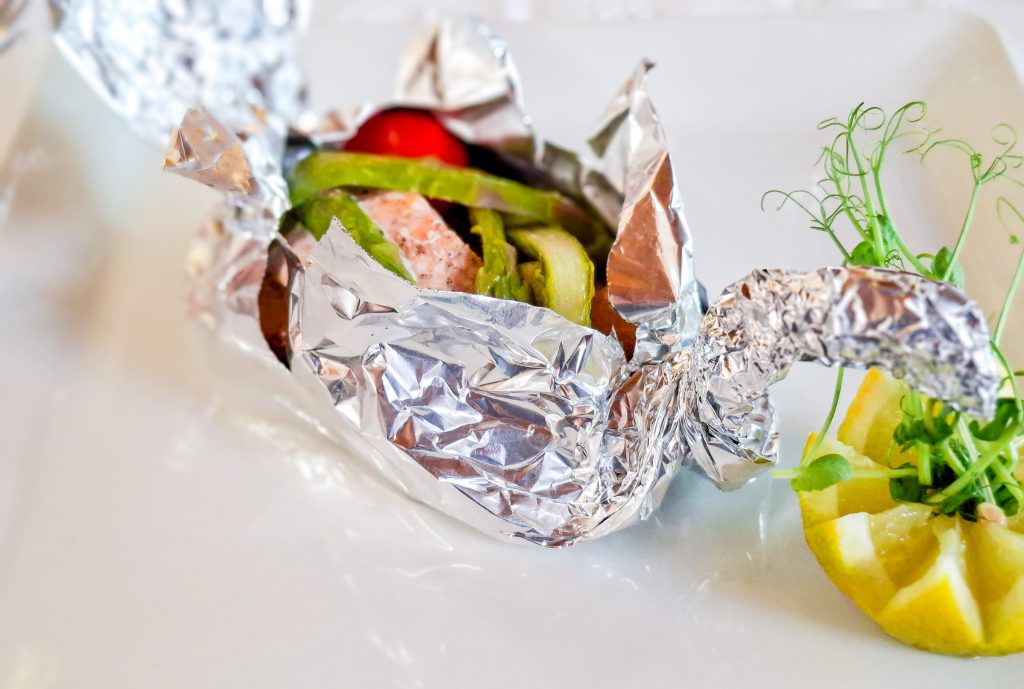 Pailette of salmon Provencal style