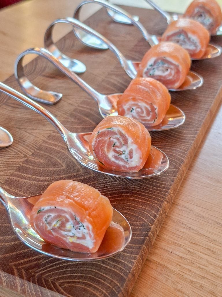 Salmon rolls