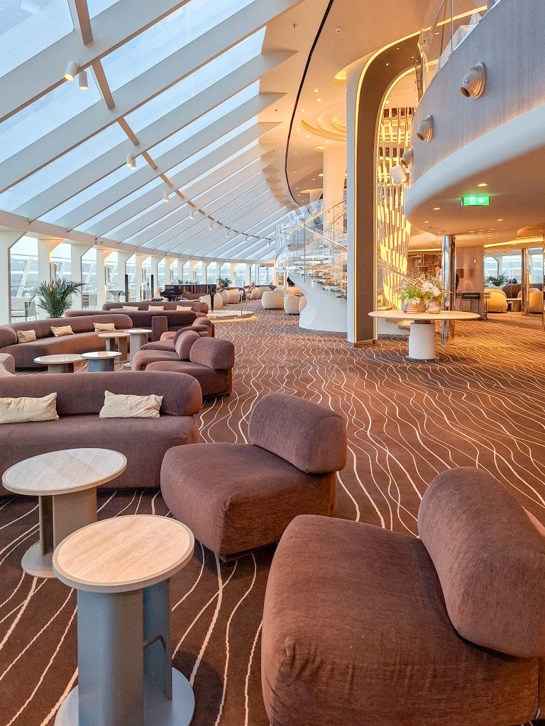 Top Sail Lounge on the MSC World America