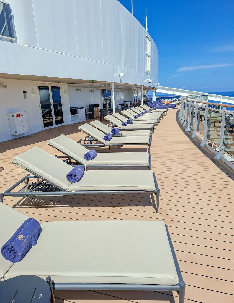 Yacht Club Lanai with its many sun loungers